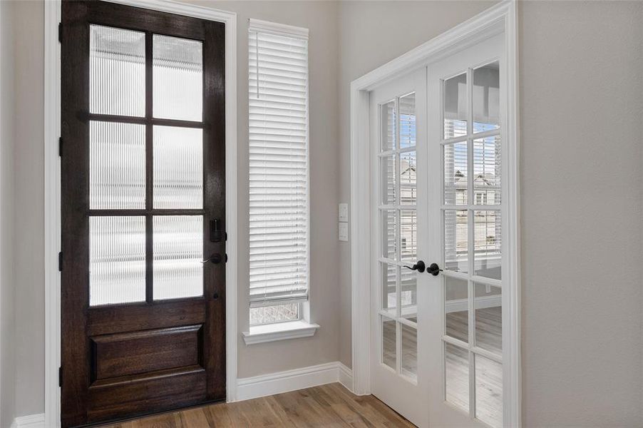 Spacious, unfurnished interior of a new home in Estates at Baker Park, Sherman (Image 20).