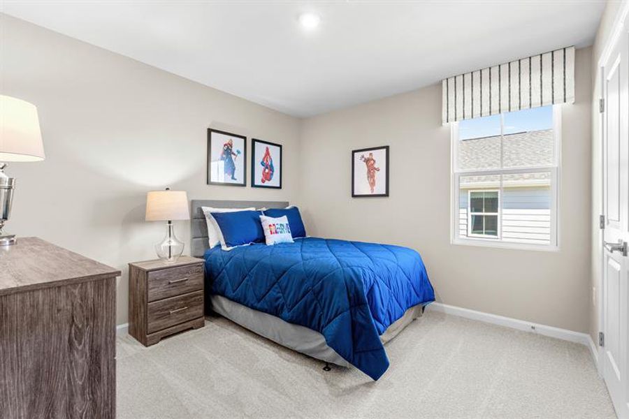 Representative furnished interior of a home built from the Woodford by Ryan Homes in Oakwood Trace, Fairburn (Image 31).