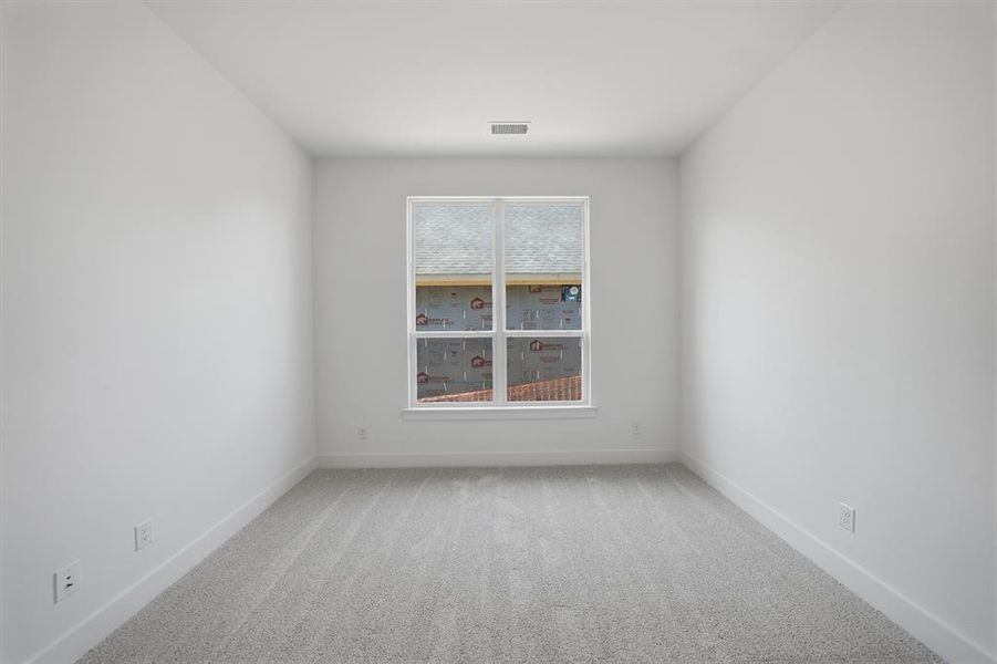 Spacious, unfurnished interior of a new home in Devonshire, Forney (Image 17).