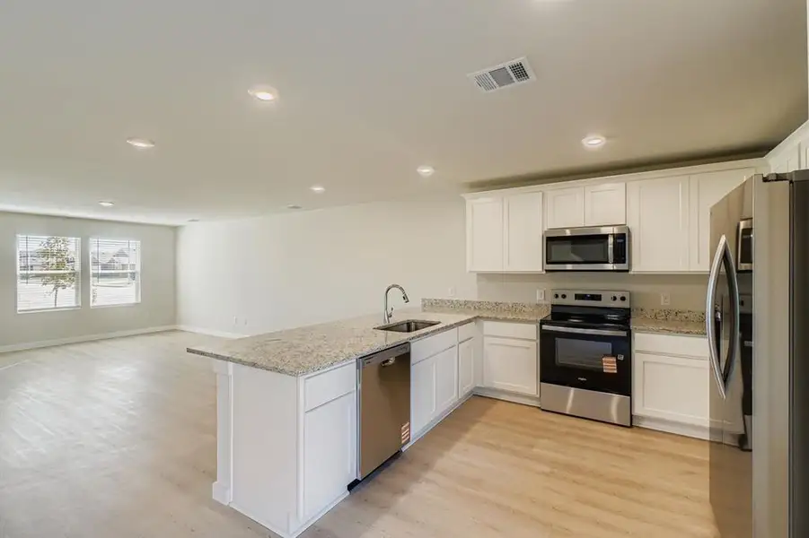Furnished interior view inside a new home in Middlefield Village, Dallas (Image 7).