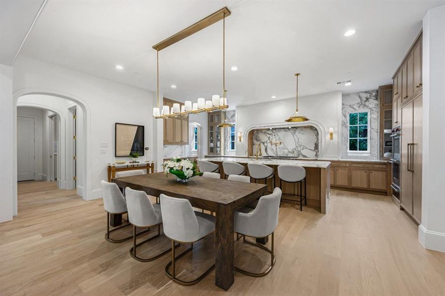 Furnished interior view inside a new home in , Dallas (Image 16). Furnished interior view inside a new home in , Dallas (Image 16).