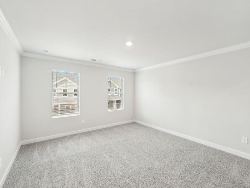 Spacious, unfurnished interior of a new home in Crossrail Station, Mooresville (Image 17).