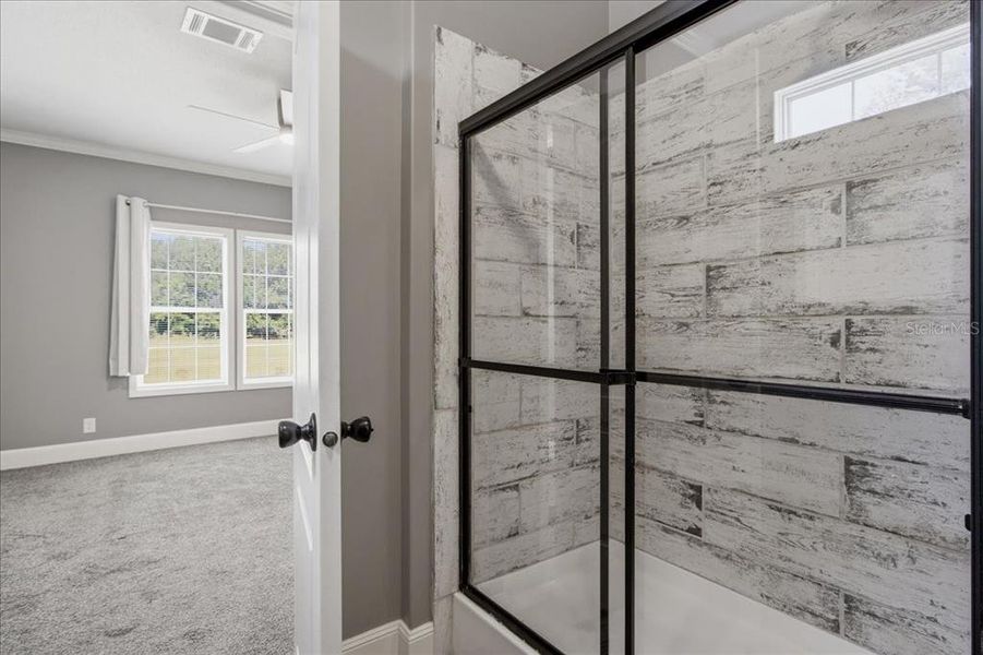 Close-up of interior finishes inside a home in , Bushnell (Image 13).