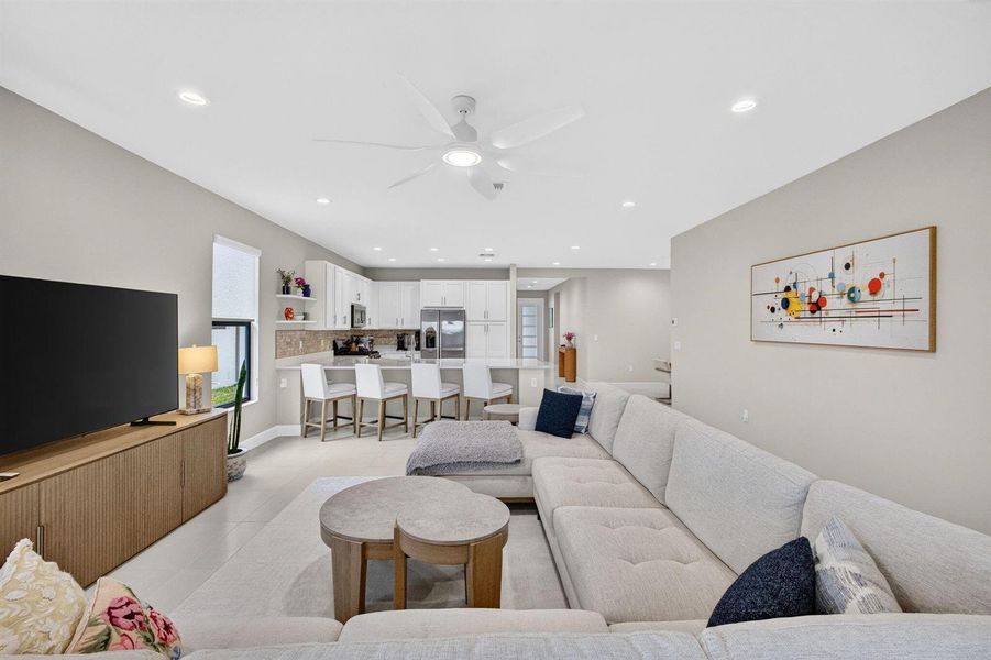 VALENCIA PARC 12408 SW Briny Bay Drive