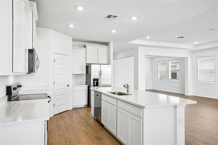 Furnished interior view inside a new home in , Lakeland (Image 10).