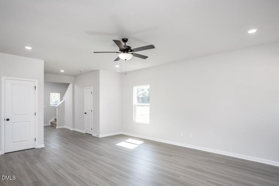 IMG_7985-Edit IMG_7985-Edit