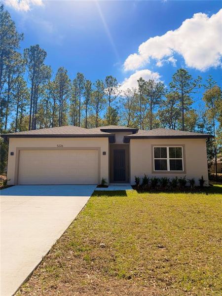 Front exterior of a new home in , Inverness, FL, highlighting curb appeal (Image 1). Front exterior of a new home in , Inverness, FL, highlighting curb appeal (Image 1).