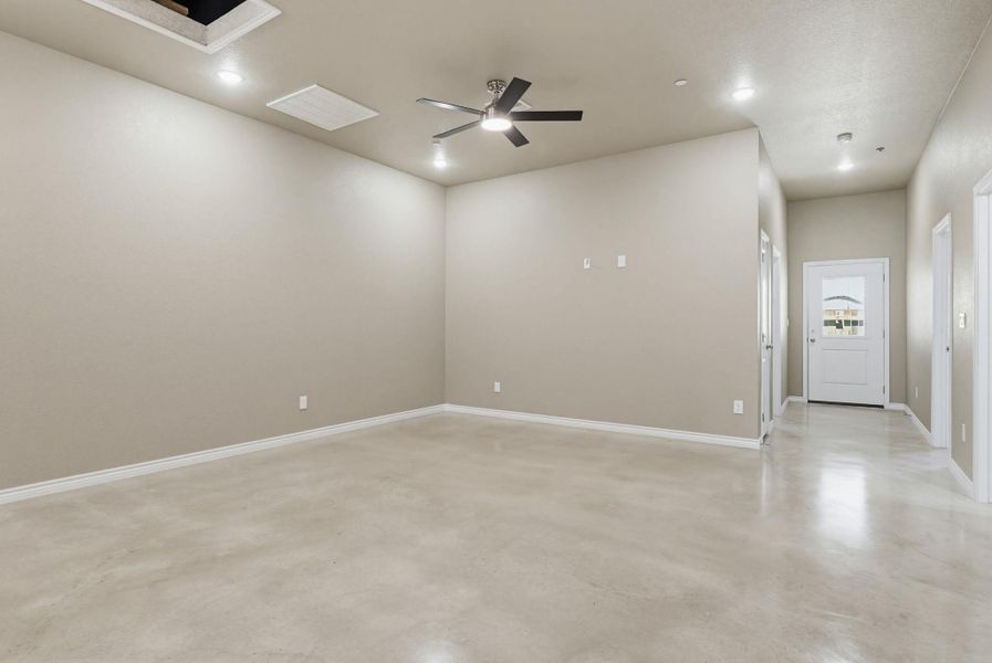 Spacious, unfurnished interior of a new home in , Copperas Cove (Image 16). Spacious, unfurnished interior of a new home in , Copperas Cove (Image 16).