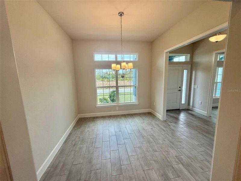 Spacious, unfurnished interior of a new home in , Port Charlotte (Image 15).