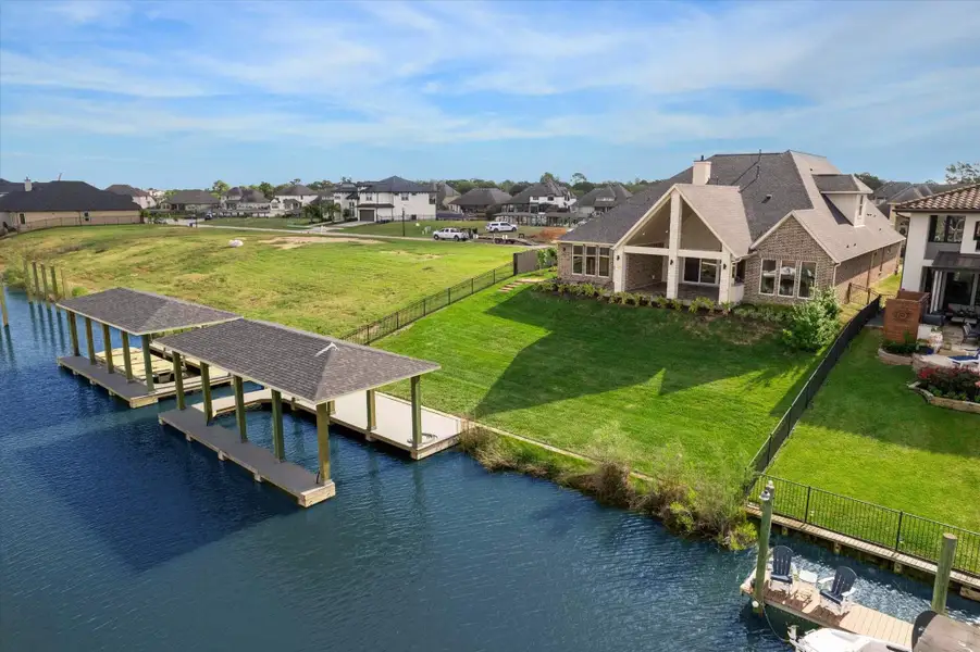 Image 47 of a home in .