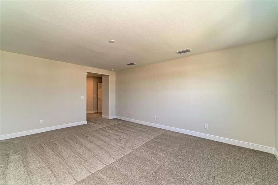 Spacious, unfurnished interior of a new home in Pasadena Woods, Pasadena Hills (Image 41).