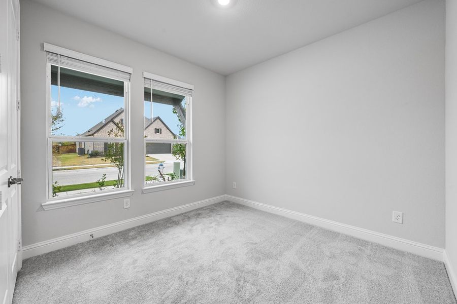 Spacious, unfurnished interior of a new home in Cross Creek Meadows 55s, Celina (Image 26).