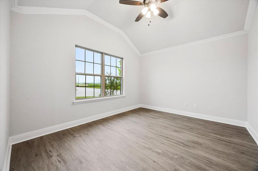 Spacious, unfurnished interior of a new home in Fox Landing, Caddo Mills (Image 23).