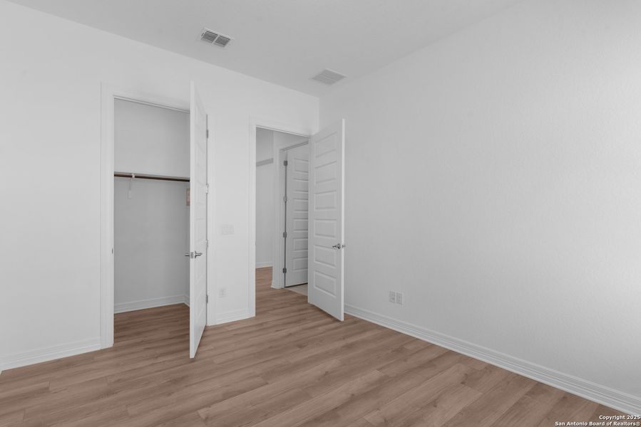 Spacious, unfurnished interior of a new home in Ranches at Creekside, Boerne (Image 30). Spacious, unfurnished interior of a new home in Ranches at Creekside, Boerne (Image 30).