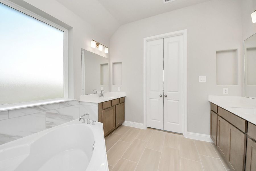 Furnished interior view inside a new home in Bridgeland: Heritage Collection, Cypress (Image 12). Furnished interior view inside a new home in Bridgeland: Heritage Collection, Cypress (Image 12).