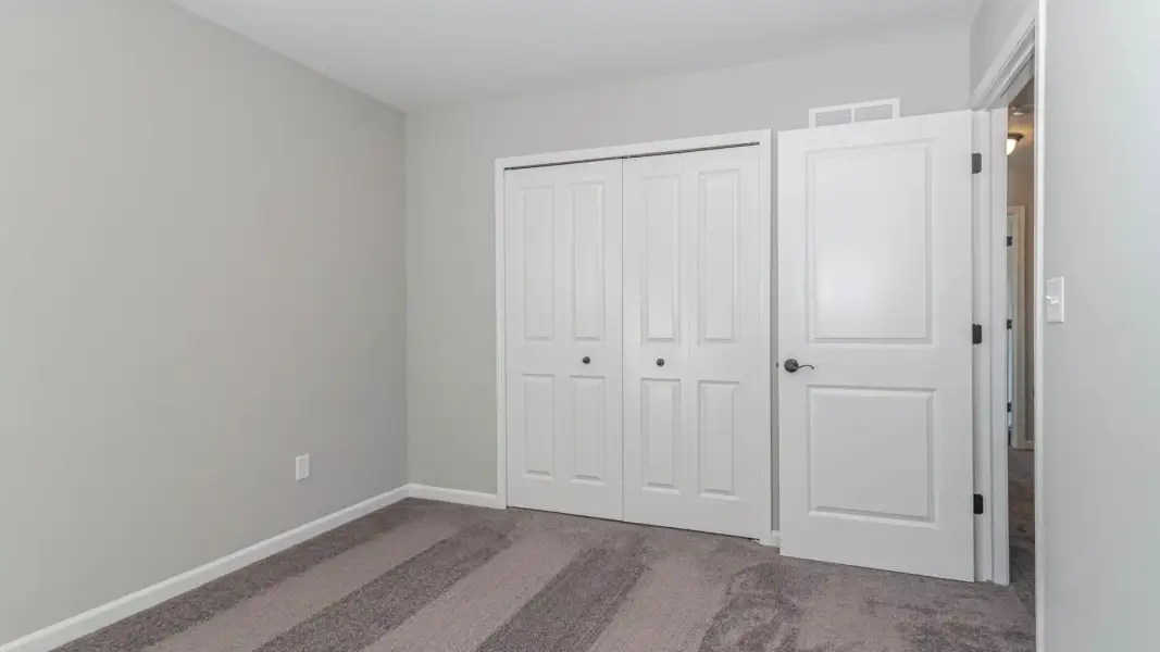Representative unfurnished interior of a home built from the The Winslow by Norfolk Homes in Offsite Builds Southern Michigan, Ann Arbor (Image 105).