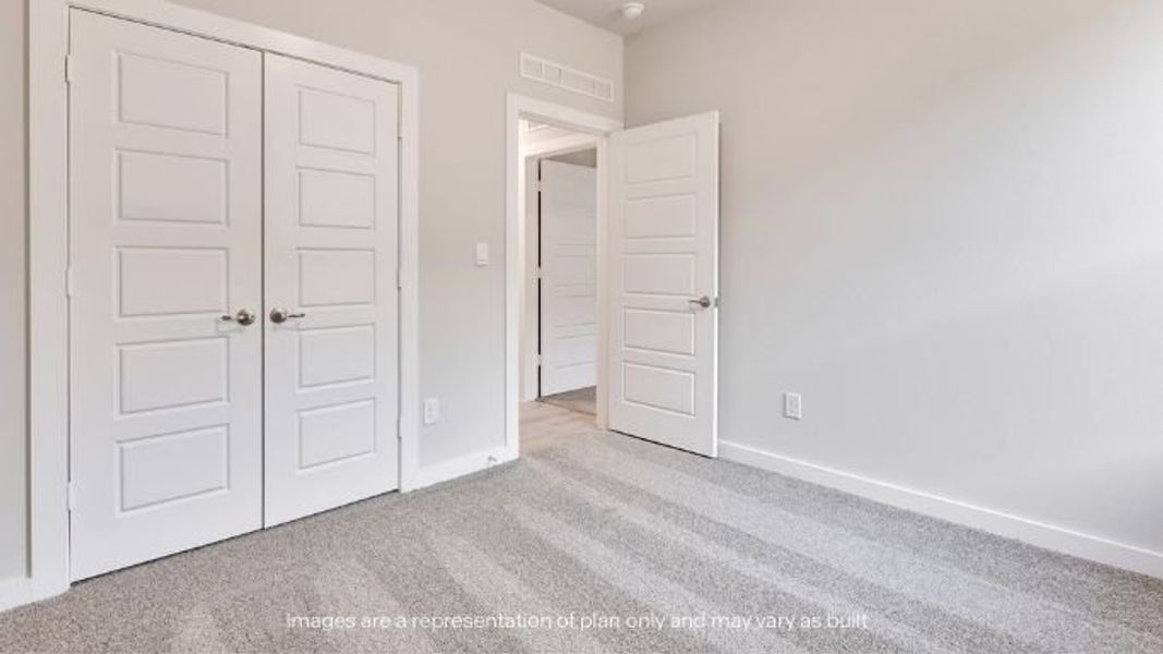 Spacious, unfurnished interior of a new home in Homestead at Parks Bell Ranch, Odessa (Image 22).