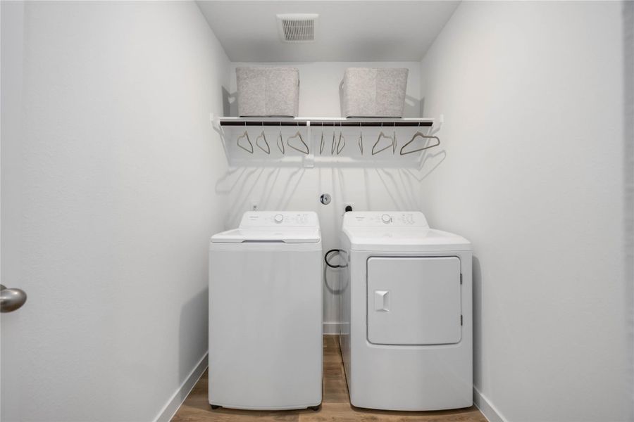 Furnished interior view inside a new home in Highland Court, Houston (Image 12).