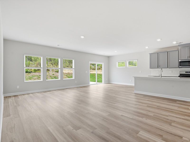 Spacious, unfurnished interior of a new home in Collier Ridge, Moore (Image 11). Spacious, unfurnished interior of a new home in Collier Ridge, Moore (Image 11).