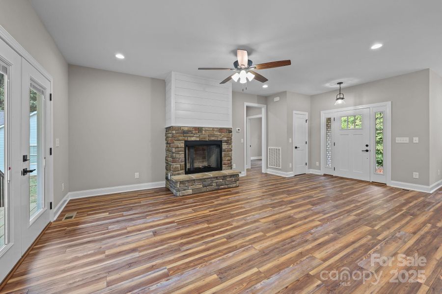 Spacious, unfurnished interior of a new home in , Salisbury (Image 22).