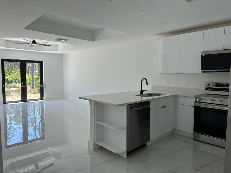 Image 23 of a home in .