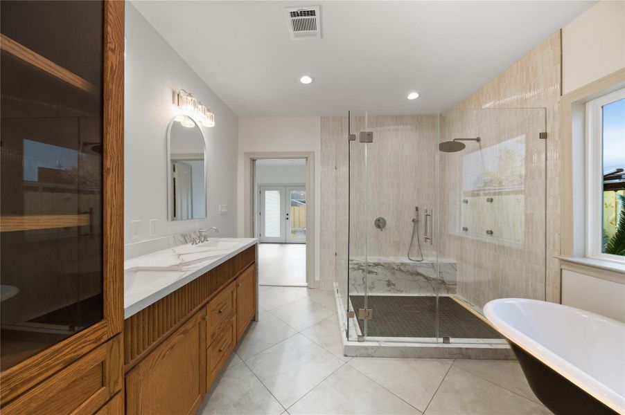 Furnished interior view inside a new home in , Houston (Image 17). Furnished interior view inside a new home in , Houston (Image 17).