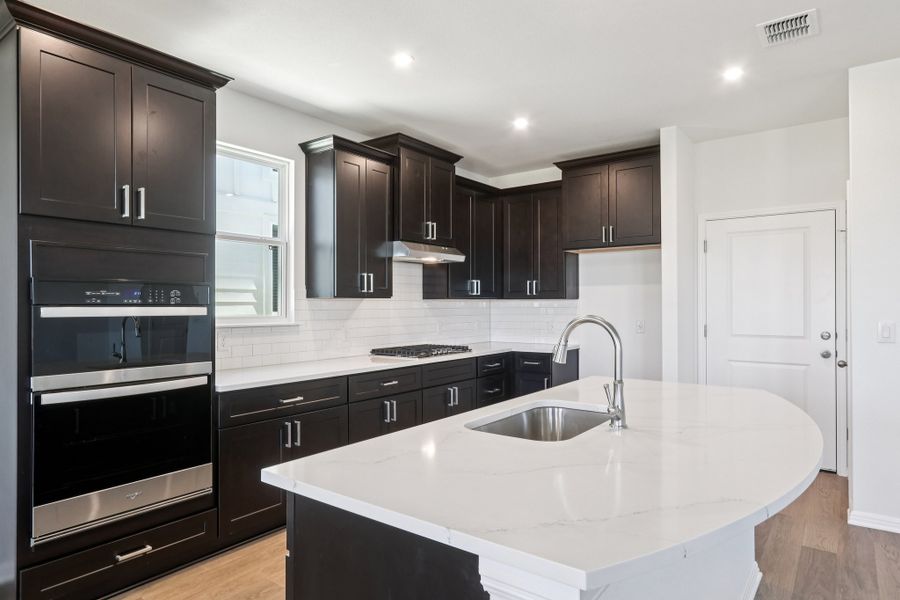 Furnished interior view inside a new home in Porter Country, Buda (Image 8).