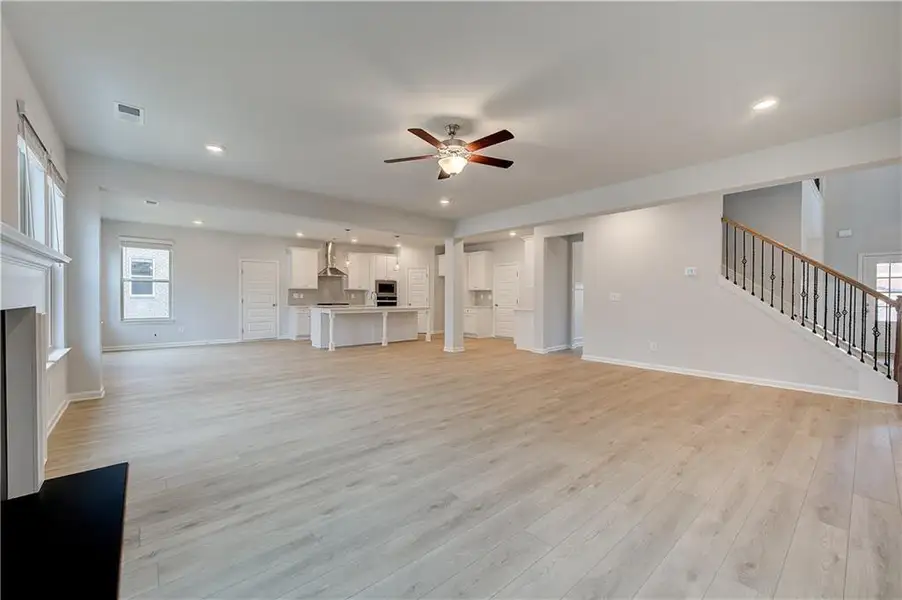 Spacious, unfurnished interior of a new home in Trinity Park, McDonough (Image 15).