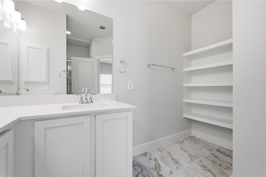 Furnished interior view inside a new home in Bay Creek, Baytown (Image 12).