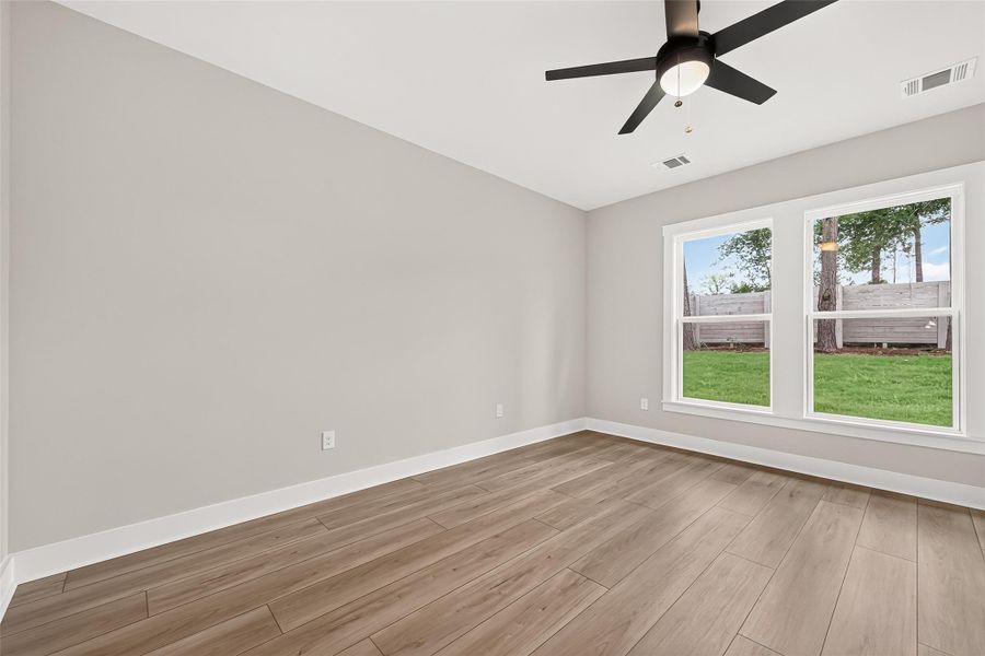 Spacious, unfurnished interior of a new home in Two Step Farm, Montgomery (Image 30). Spacious, unfurnished interior of a new home in Two Step Farm, Montgomery (Image 30).