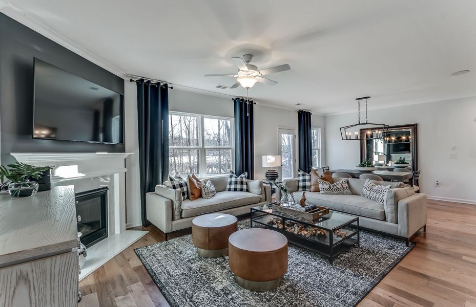 Furnished interior view inside a new home in Hawthorne Ridge, McDonough (Image 9).