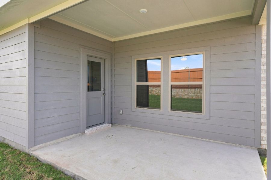 2,002sf New Home in Heartland, TX.  - Slide 5
