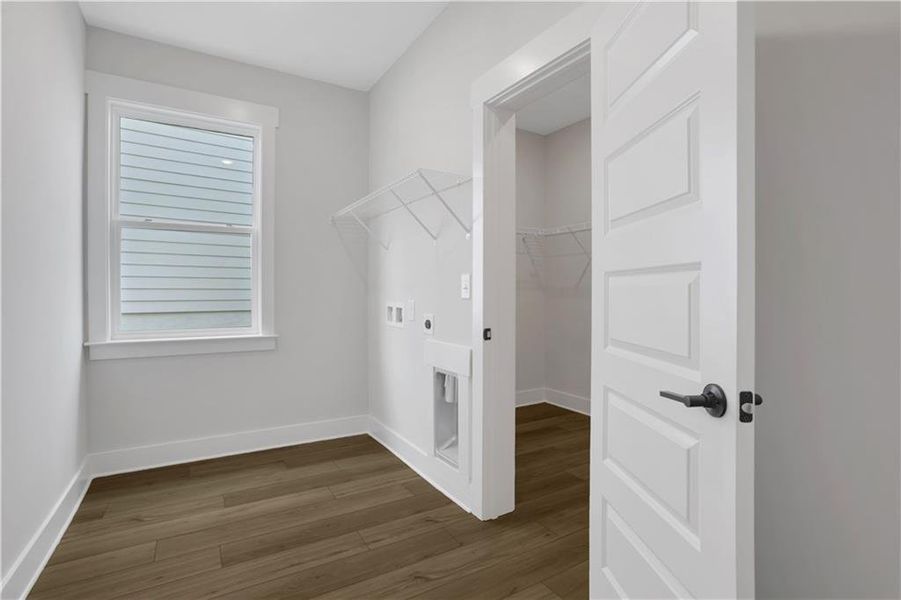 Spacious, unfurnished interior of a new home in Twin Lakes, Hoschton (Image 35).