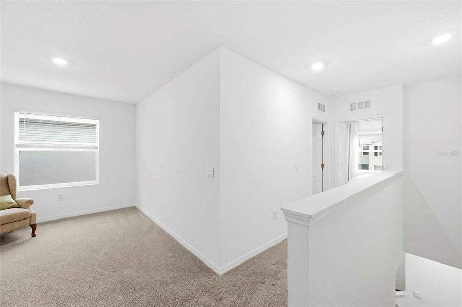 Spacious, unfurnished interior of a new home in , Apollo Beach (Image 24).