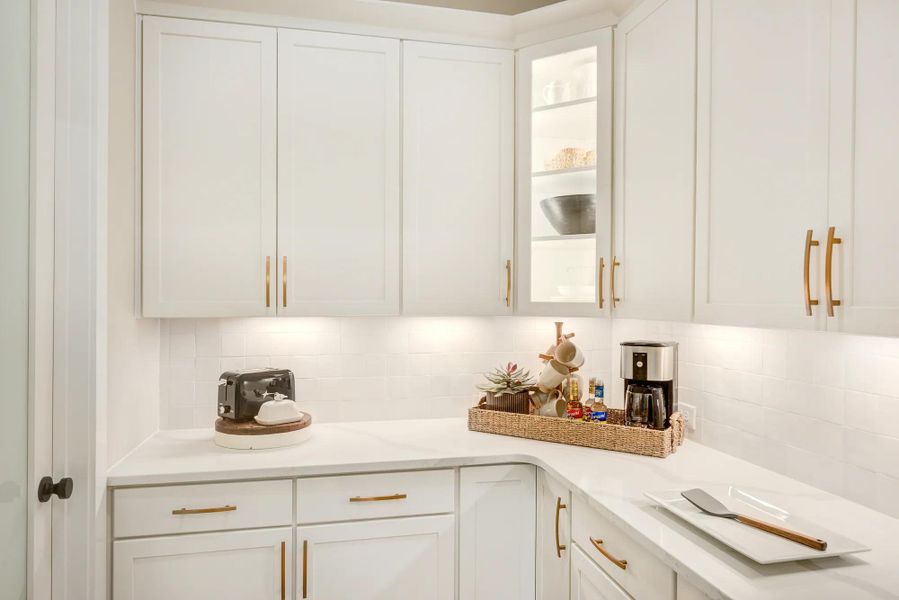 Ballentine Working Pantry