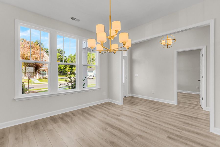 Spacious, unfurnished interior of a new home in Six Oaks, Summerville (Image 21).