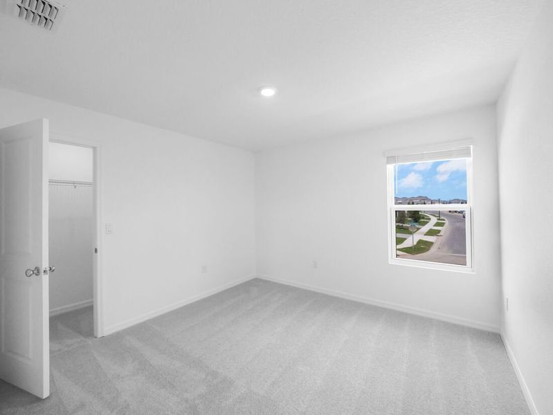 Spacious, unfurnished interior of a new home in Waterstone, Groveland (Image 21).