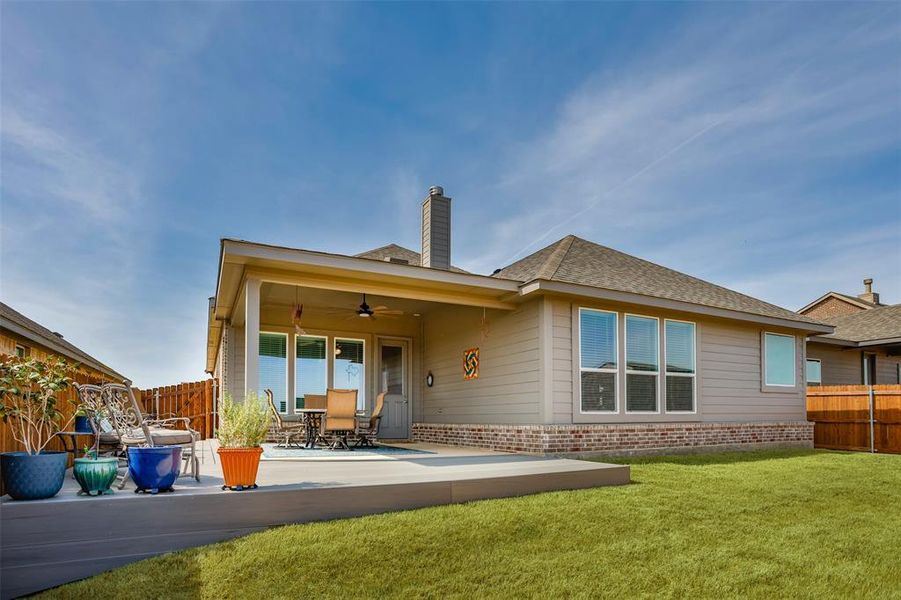 Exterior details and patio area of a home in Liberty Pointe, Gainesville (Image 3).