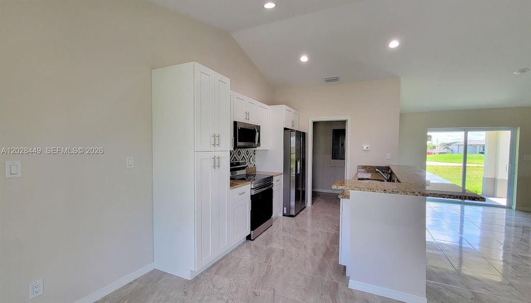 9019 E CROW CIR. LABELLE FL 33935 9019 E CROW CIR. LABELLE FL 33935
