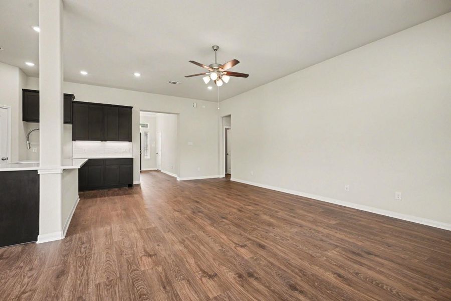 Spacious, unfurnished interior of a new home in Little River Ranch, Bay City (Image 23). Spacious, unfurnished interior of a new home in Little River Ranch, Bay City (Image 23).