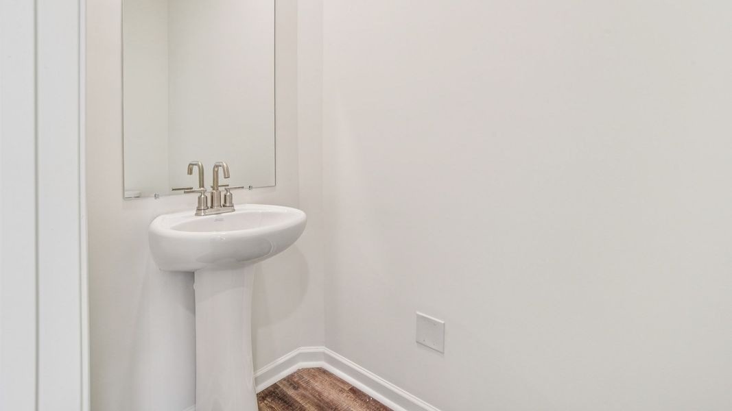 Close-up of interior finishes inside a home in Fieldcrest Acres, Blountville (Image 10).