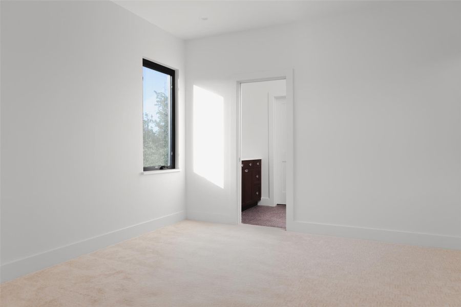 With a total of 5 bedrooms, the home offers incredible flexibility. These secondary rooms are positioned to offer separation from the primary wing, ensuring everyone has their own quiet corner of the house.