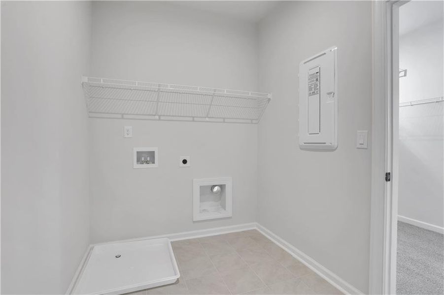 Spacious, unfurnished interior of a new home in Poppy at GreenHouse, Marietta (Image 25).