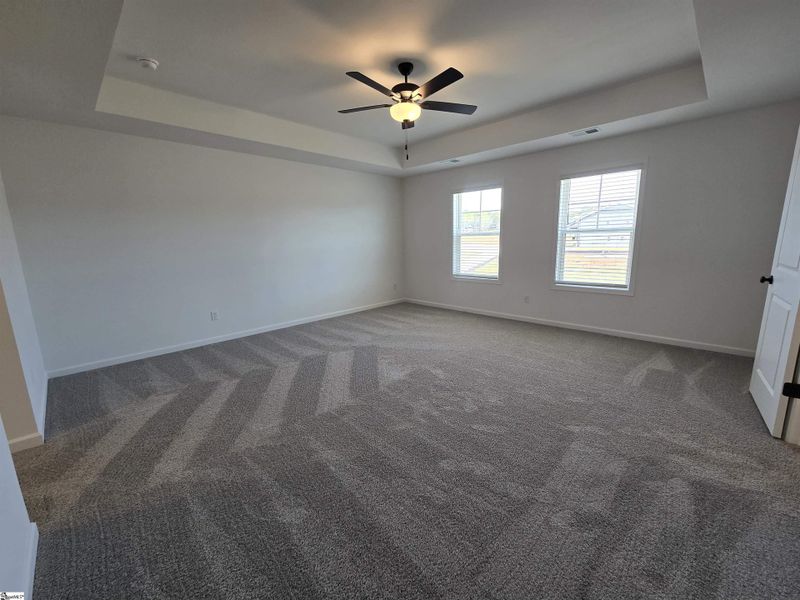 Spacious, unfurnished interior of a new home in Shiloh Trail, Wellford (Image 25).