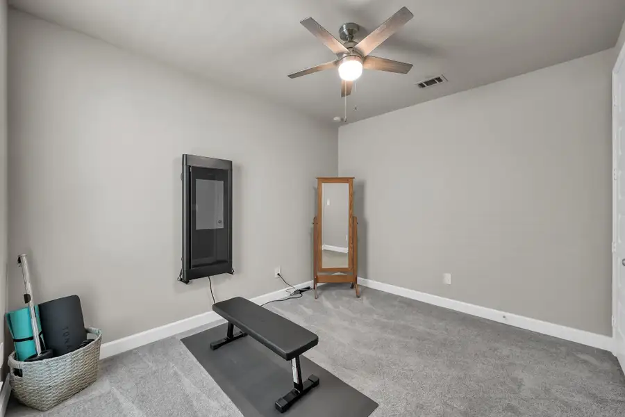 Image 39 of a home in Grand Central Park 45'.