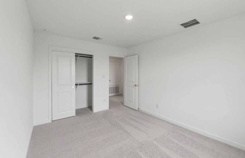 Spacious, unfurnished interior of a new home in Wolf Ranch, Georgetown (Image 44). Spacious, unfurnished interior of a new home in Wolf Ranch, Georgetown (Image 44).