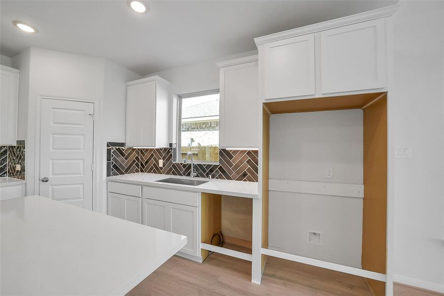 Furnished interior view inside a new home in Stone Creek Ranch, Hockley (Image 10).