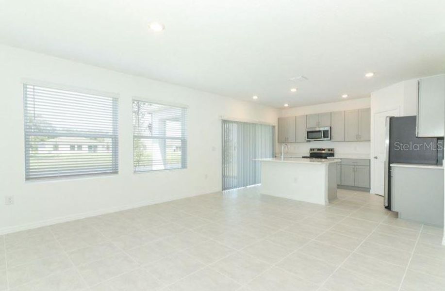 Spacious, unfurnished interior of a new home in Brookland Park, Auburndale (Image 12). Spacious, unfurnished interior of a new home in Brookland Park, Auburndale (Image 12).