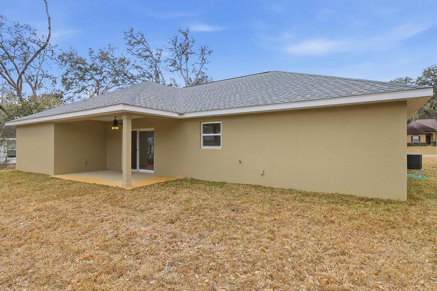 Exterior details and patio area of a home in , Citrus Springs (Image 3). Exterior details and patio area of a home in , Citrus Springs (Image 3).