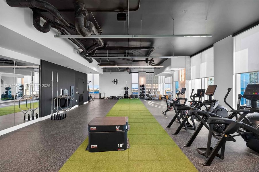 Community amenities in , Miami (Image 28).